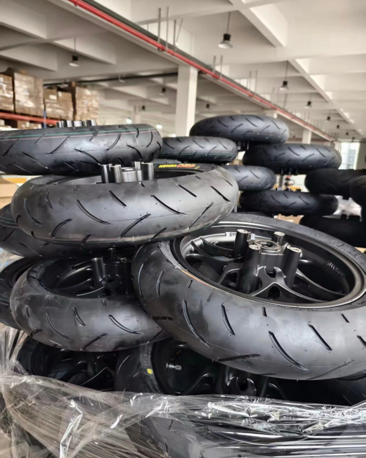 Tubeless Supermoto Wheels (Tuttio / Yozma)