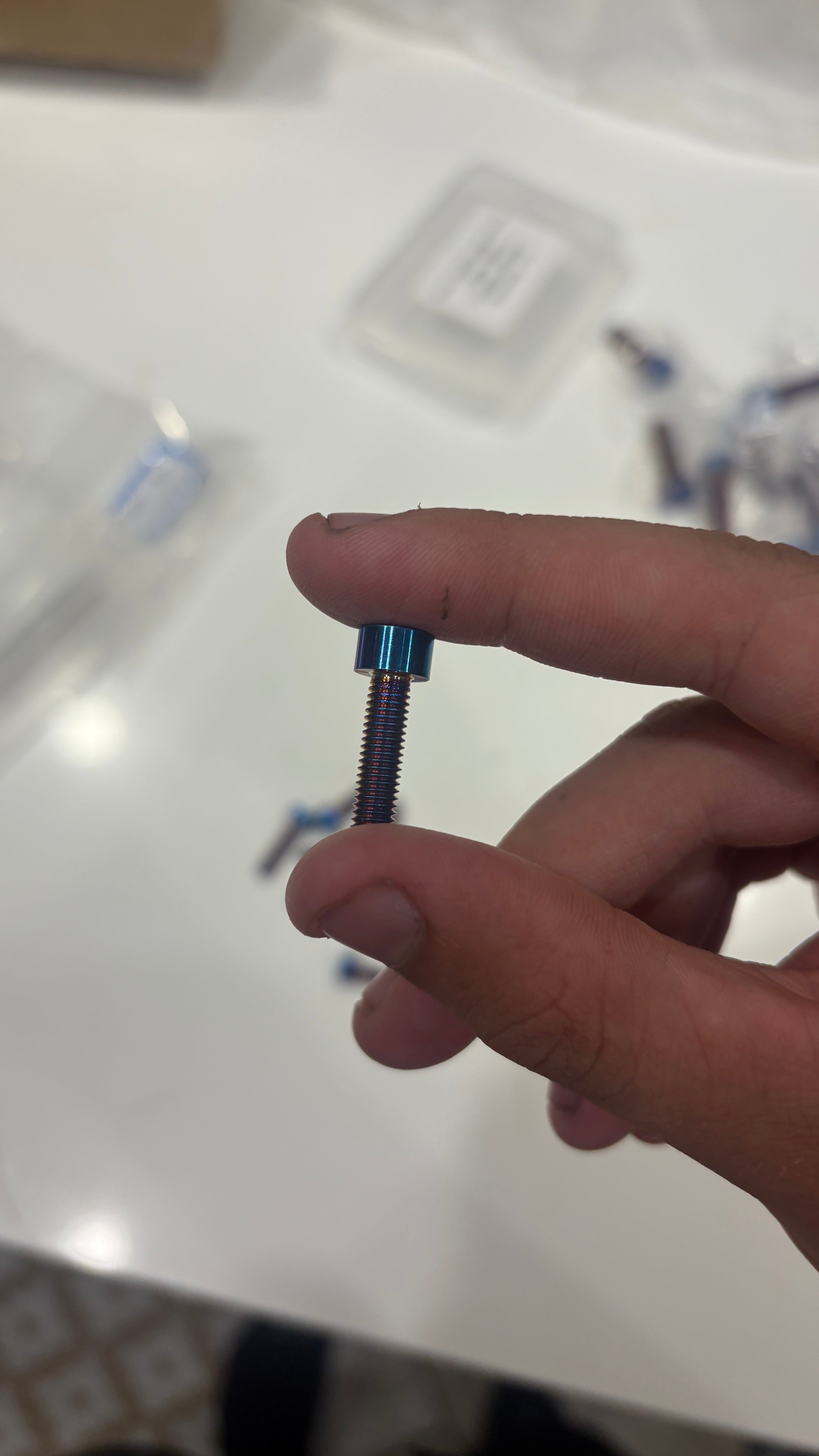 Titanium throttle bolts (ALL SURRON THROTTLES)